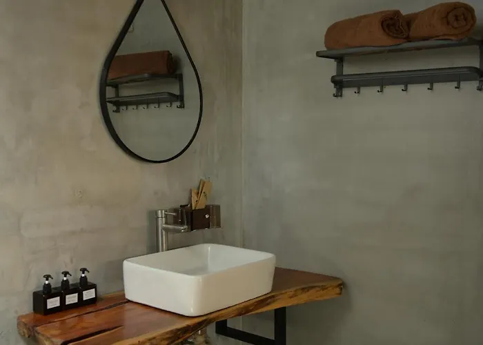 Séjour chez l'habitant Nong *